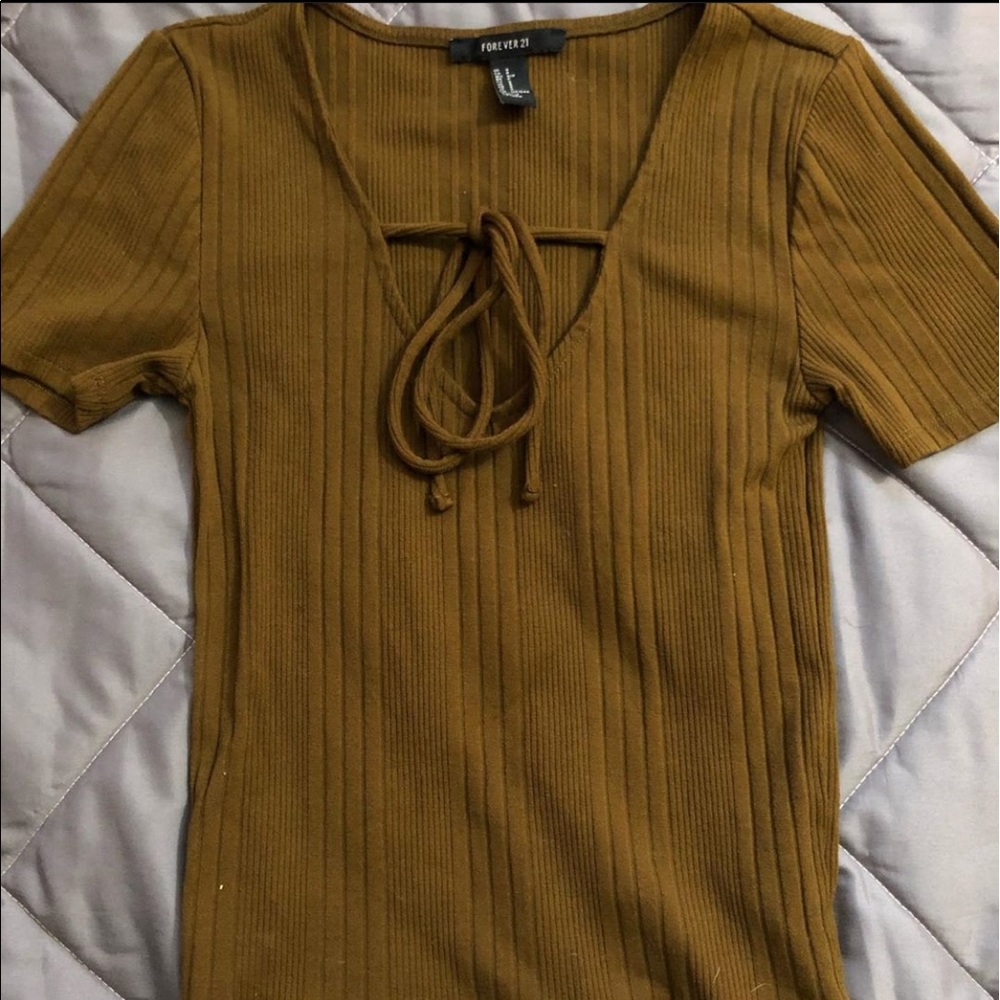 F21 Top
